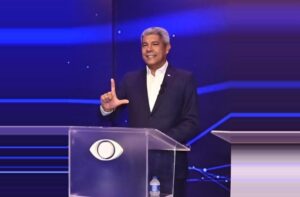 “Não passo a mão na cabeça de criminoso”, afirma Jerônimo durante debate da Band “Não passo a mão na cabeça de criminoso”, afirma Jerônimo durante debate da Band 1