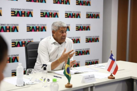 Jerônimo propõe ampliar Bahia pela Paz em plano de governo 4