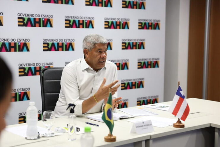 Jerônimo propõe ampliar Bahia pela Paz em plano de governo Jerônimo propõe ampliar Bahia pela Paz em plano de governo 4