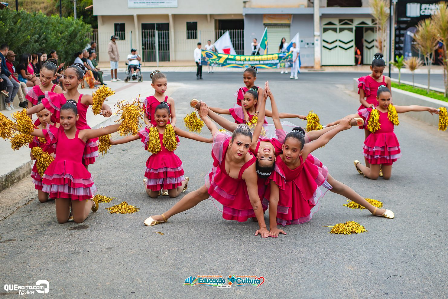 Desfile Cívico de 7 de Setembro reúne centenas de pessoas em Frei Gaspar 19