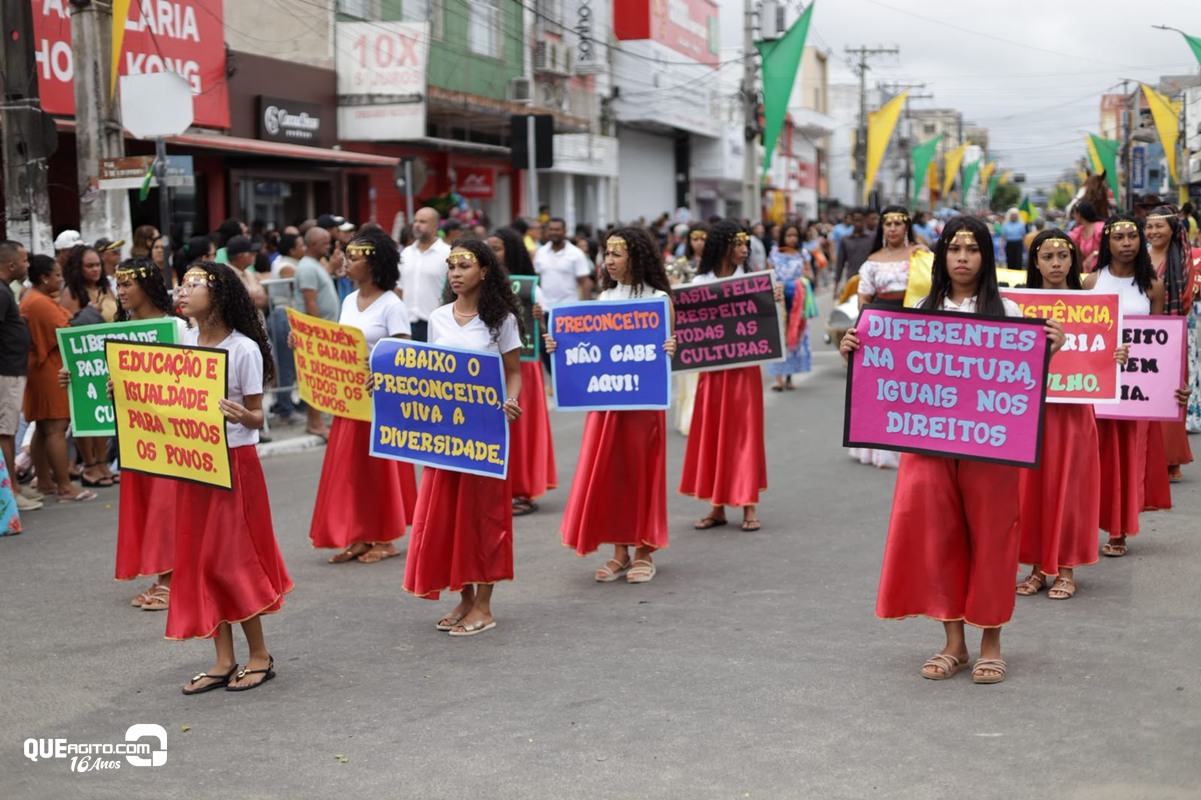 Prefeitura de Eunápolis realiza grande Desfile Cívico em celebração à Independência do Brasil 7
