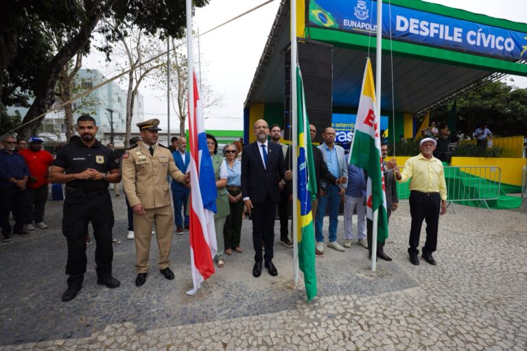 Prefeitura de Eunápolis realiza grande Desfile Cívico em celebração à Independência do Brasil 120
