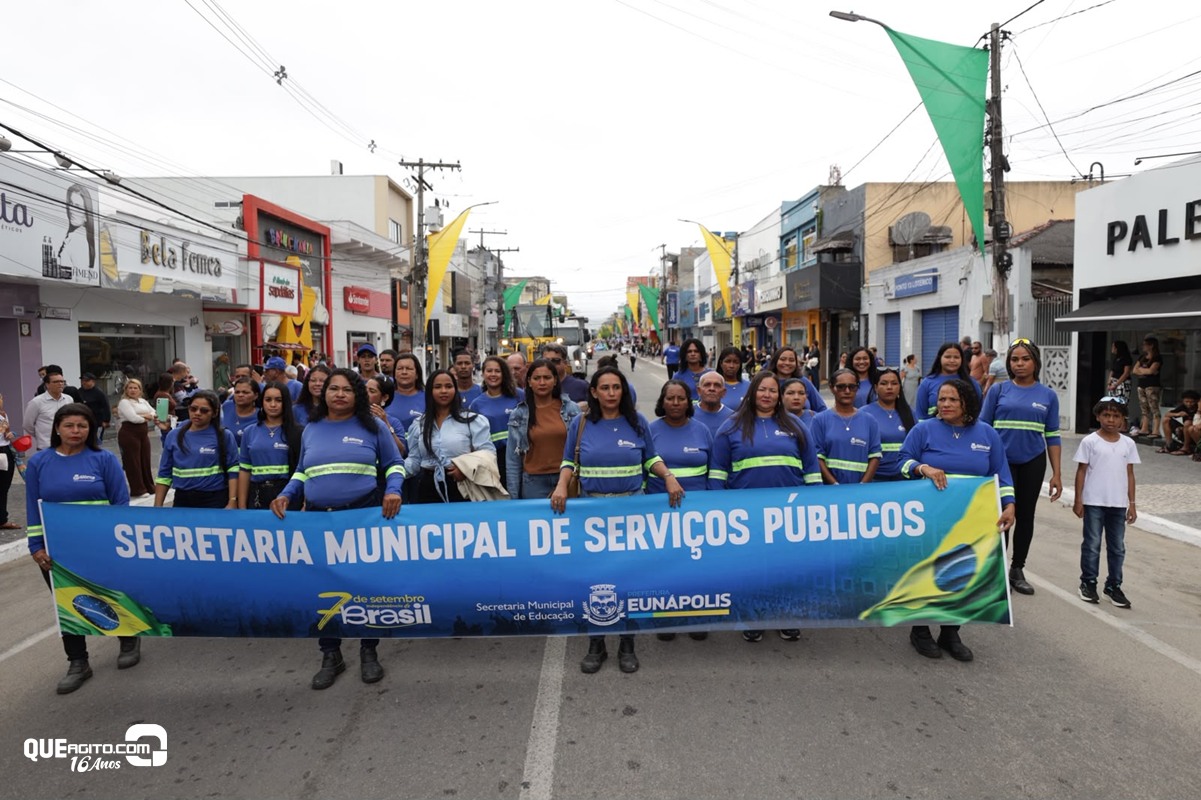 Prefeitura de Eunápolis realiza grande Desfile Cívico em celebração à Independência do Brasil 8