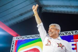Jerônimo inclui apoio a trabalhadores por aplicativo entre compromissos do plano de governo Jerônimo inclui apoio a trabalhadores por aplicativo entre compromissos do plano de governo 1