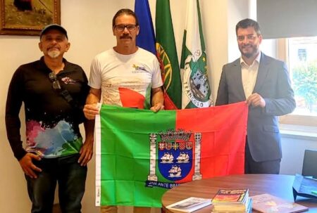 Porto Seguro firma parceria histórica com Portugal Porto Seguro firma parceria histórica com Portugal 125