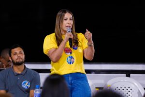 Encontro em Arraial d’Ajuda reúne lideranças e apoiadores de Cláudia Oliveira Encontro em Arraial d’Ajuda reúne lideranças e apoiadores de Cláudia Oliveira 1