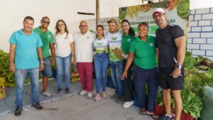PAA investe R$ 190 mil em produtos da agricultura familiar e distribui às entidades cadastradas PAA investe R$ 190 mil em produtos da agricultura familiar e distribui às entidades cadastradas 3