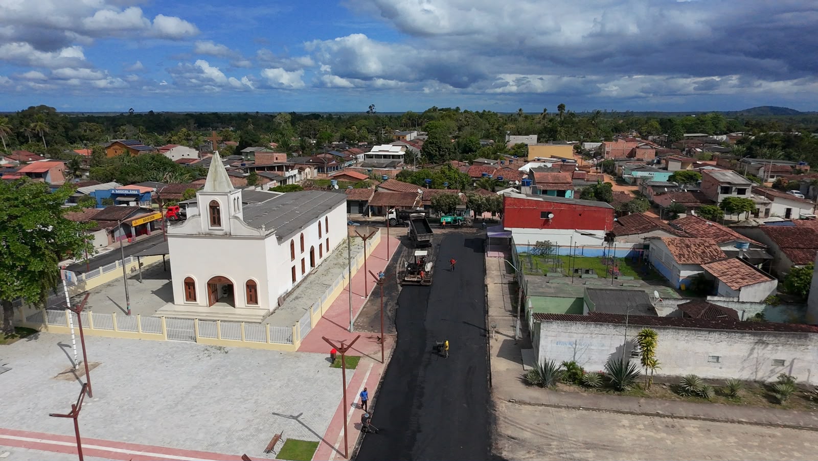 Vera Cruz recebe obras de pavimentação asfáltica em novas ruas do distrito 7