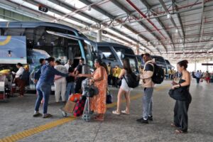 Jerônimo decreta ônibus intermunicipais gratuitos nas eleições Jerônimo decreta ônibus intermunicipais gratuitos nas eleições 1