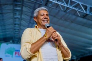 Jerônimo propõe inteligência artificial e reforço no combate ao crime na Bahia Jerônimo propõe inteligência artificial e reforço no combate ao crime na Bahia 2