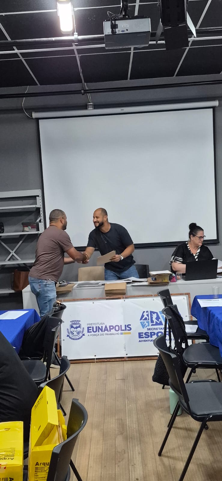 Eunápolis divulga resultado final da etapa de seleção dos editais culturais da PNAB 5