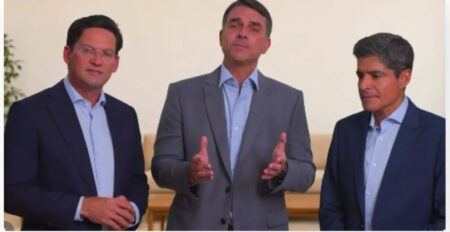 Ao lado de ACM Neto e Roma, Flávio Bolsonaro promete investimentos para a Bahia caso seja eleito 125