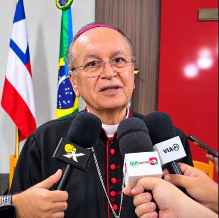 Diocese de Eunápolis explica transferência do show de Frei Gilson para Porto Seguro Diocese de Eunápolis explica transferência do show de Frei Gilson para Porto Seguro 9