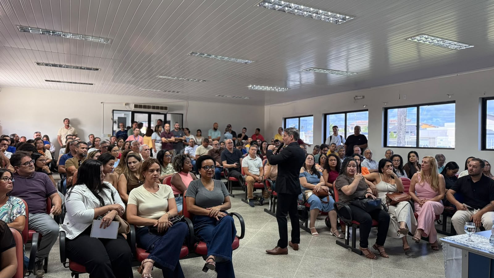 Eunápolis qualifica servidores para aprimorar fiscalização e gestão dos contratos públicos 7