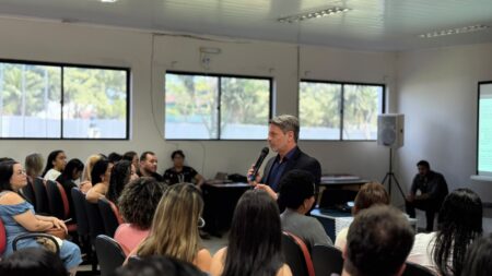 Eunápolis qualifica servidores para aprimorar fiscalização e gestão dos contratos públicos Eunápolis qualifica servidores para aprimorar fiscalização e gestão dos contratos públicos 6