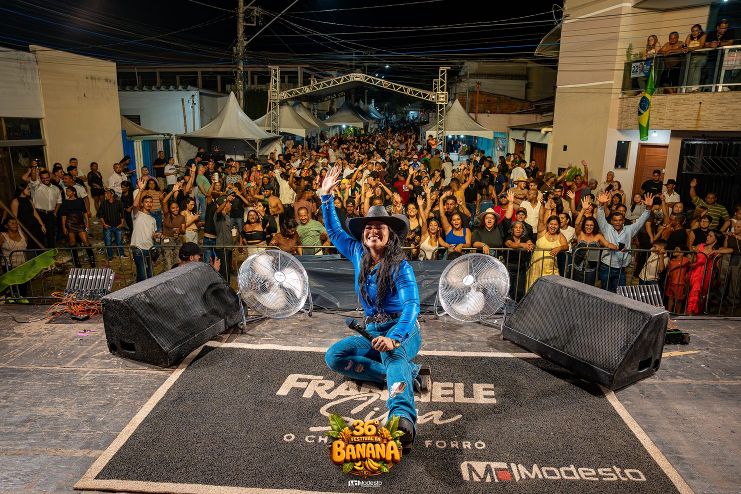 Bruno e Barreto e Franciele Silva agitam a segunda noite do 36º Festival da Banana em São Geraldo da Piedade 10