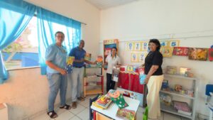Educação de Eunápolis ganha reforço com novos kits de brinquedoteca nas escolas municipais Educação de Eunápolis ganha reforço com novos kits de brinquedoteca nas escolas municipais 1