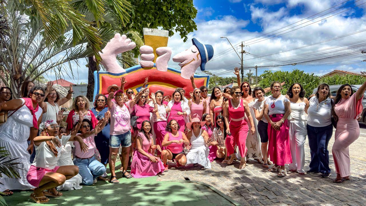 Passeio Rosa: Prefeitura de Porto Seguro proporciona manhã de homenagens e lazer a mulheres em tratamento contra o câncer 7