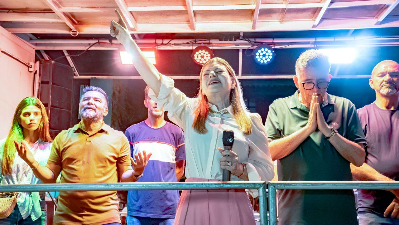 Noite de festa marca inauguração da nova Praça do Santiago em Arraial d’Ajuda 8