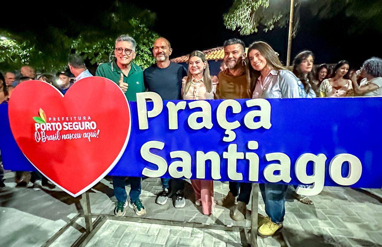 Noite de festa marca inauguração da nova Praça do Santiago em Arraial d’Ajuda 9