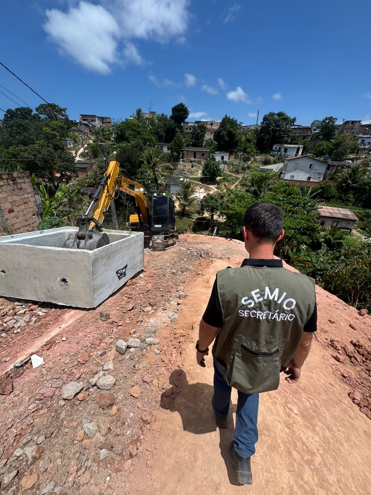 Obra do canal que liga os bairros Paraguai e Casas Novas avança com instalação de estruturas de drenagem 6
