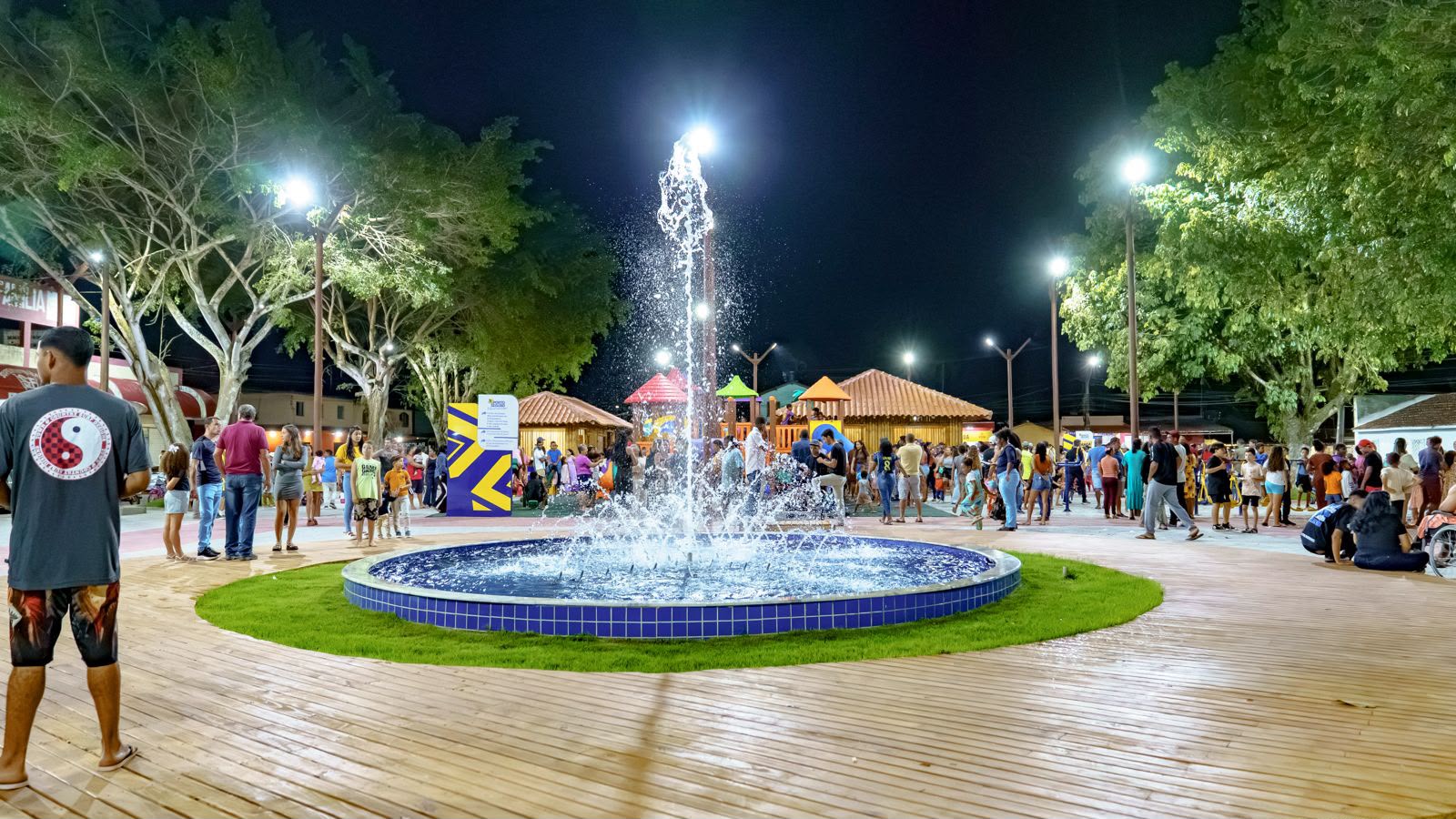 Nova praça de Vera Cruz terá Wi-Fi gratuito após sugestão de jovem morador do distrito 5