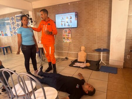 Equipe do Ceame é preparada para situações de emergência 125