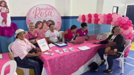 Prefeitura de Eunápolis promove Feira da Saúde do Outubro Rosa no bairro Pequi Prefeitura de Eunápolis promove Feira da Saúde do Outubro Rosa no bairro Pequi 5