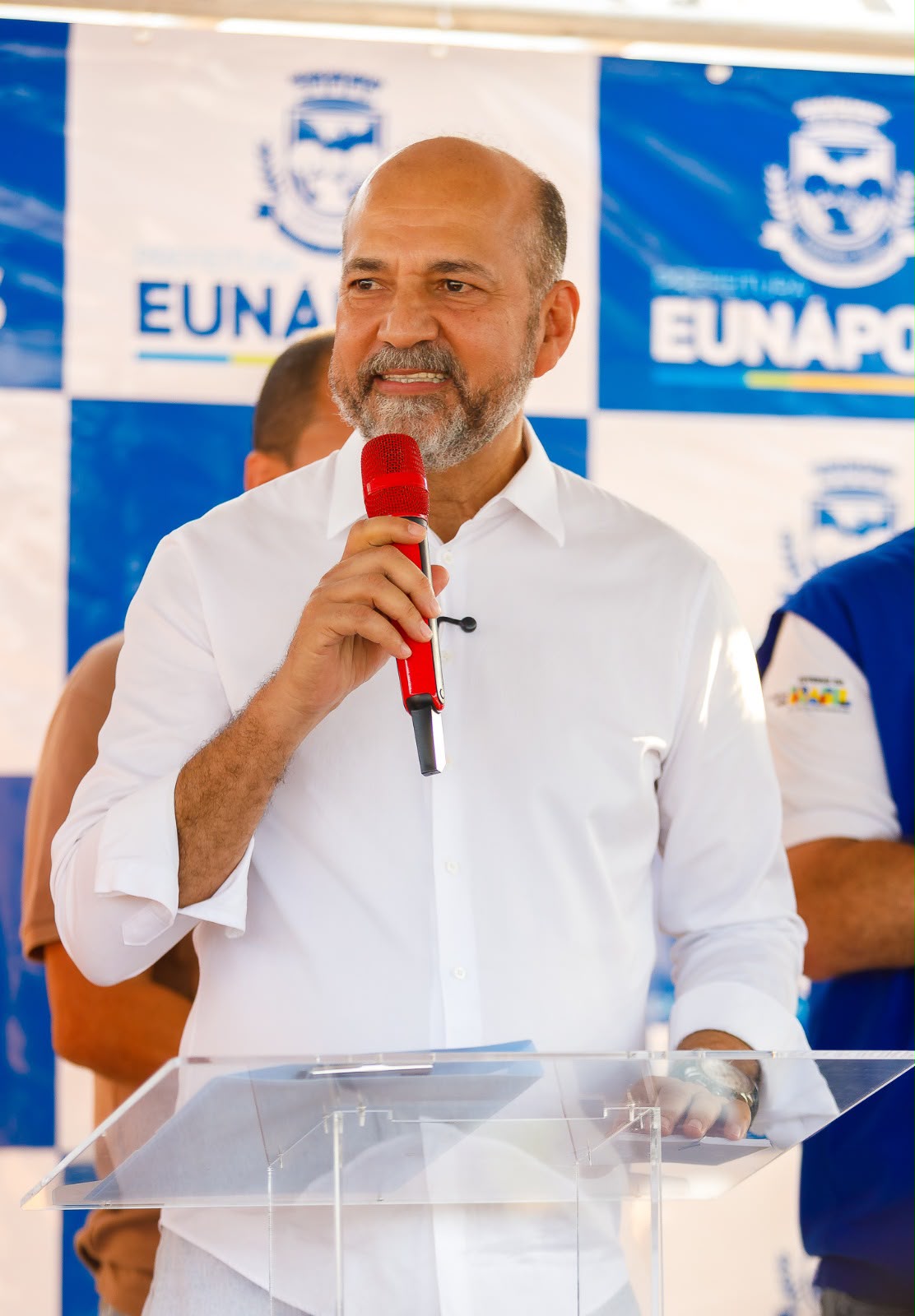 Prefeitura de Eunápolis celebra avanço na saúde com início da construção do CER III e CAPS III 7